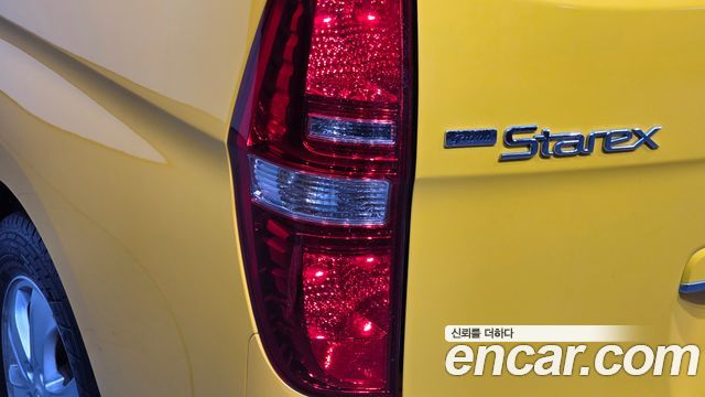 Hyundai Starex 2021 — photo 9