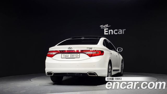 Hyundai Grandeur 2016 — photo 4