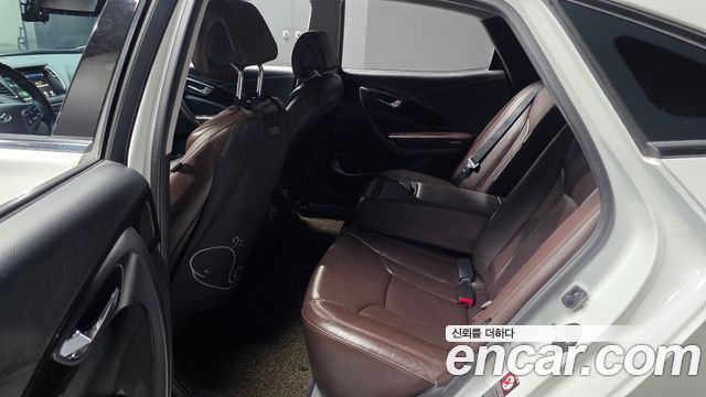 Hyundai Grandeur 2016 — photo 11