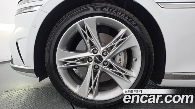 Genesis G90 2023 — photo 5