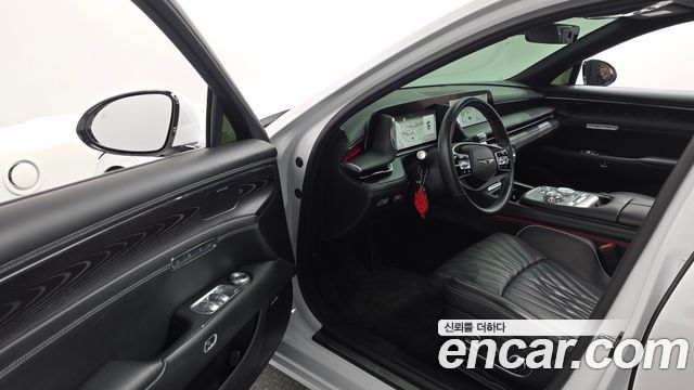 Genesis G90 2023 — photo 13
