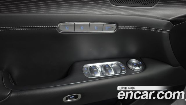 Genesis G90 2023 — photo 27