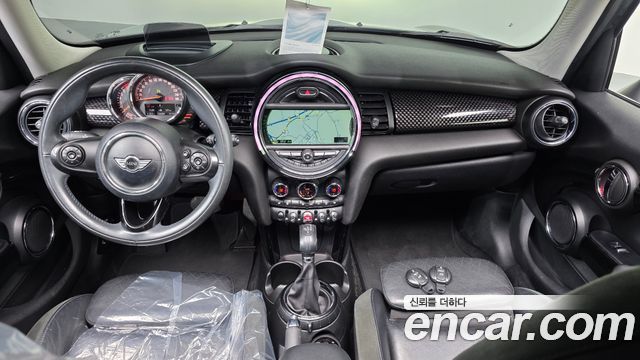 Mini Cooper 2015 — photo 7