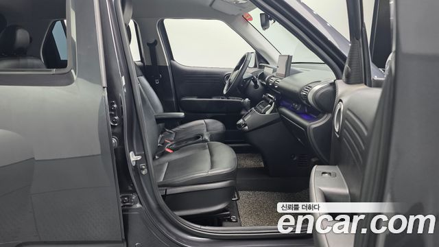 Hyundai Casper 2023 — photo 11
