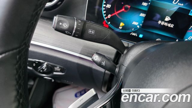 Mercedes-Benz E-Class 2023 — photo 27
