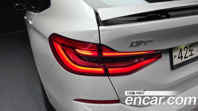 BMW Gran Turismo 2018 — photo 9