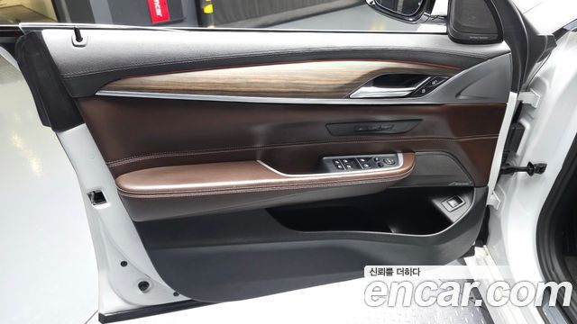 BMW Gran Turismo 2018 — photo 15