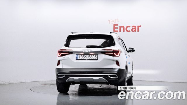 Kia Seltos 2022 — photo 4