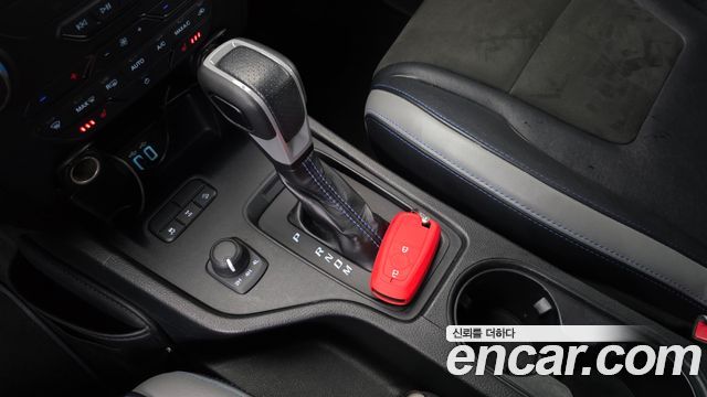 Ford Ranger 2022 — photo 12