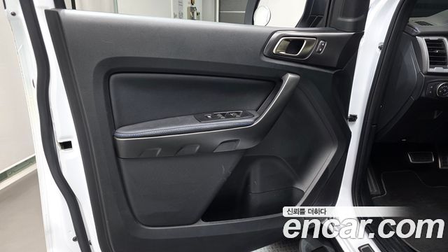 Ford Ranger 2022 — photo 14