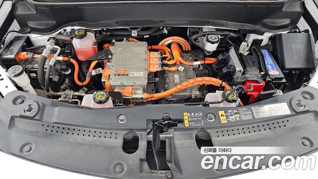 Chevrolet Korea 볼트 EUV 2022 — photo 6