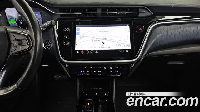 Chevrolet Korea 볼트 EUV 2022 — photo 20