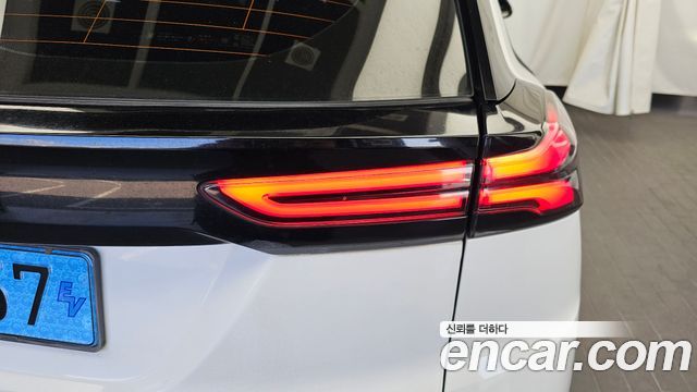 Chevrolet Korea 볼트 EUV 2022 — photo 9