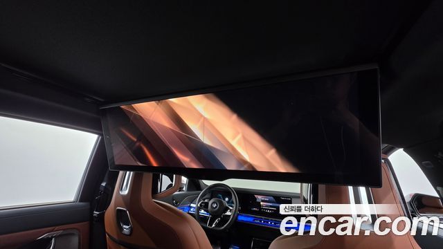 BMW 7-Series 2025 — photo 18