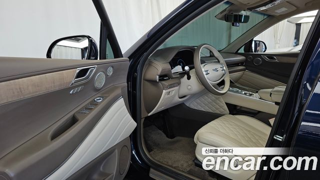Genesis GV80 2022 — photo 13