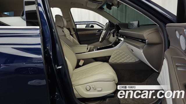 Genesis GV80 2022 — photo 17