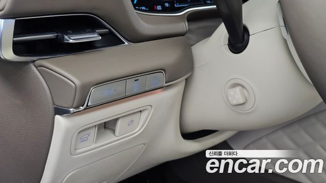 Genesis GV80 2022 — photo 28