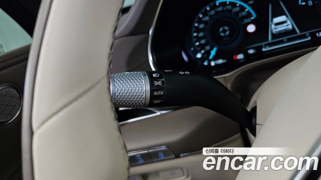 Genesis GV80 2022 — photo 29