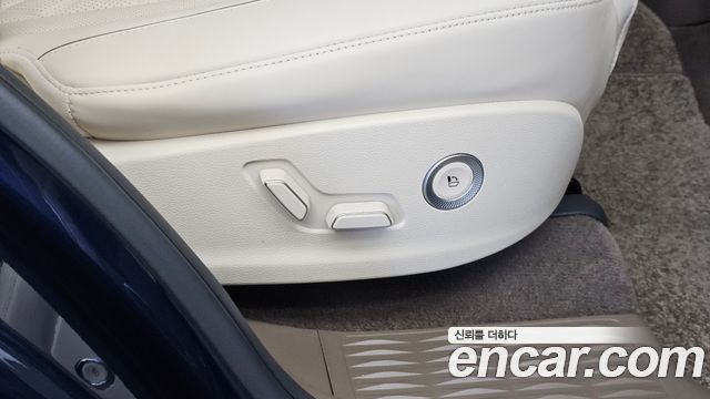 Genesis GV80 2022 — photo 36