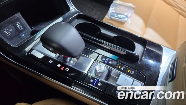 Kia K7 2020 — photo 12