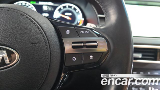 Kia K7 2020 — photo 22
