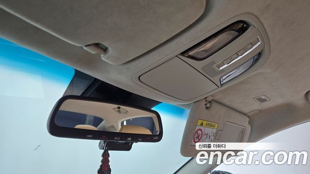 Kia K7 2020 — photo 25
