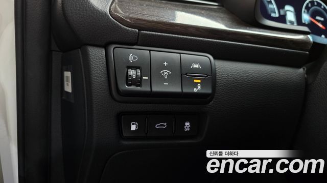 Kia K7 2020 — photo 26