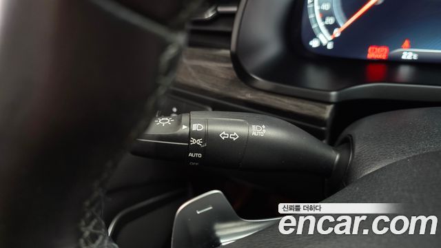 Kia K7 2020 — photo 38