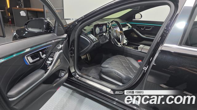 Mercedes-Benz S-Class 2021 — photo 10