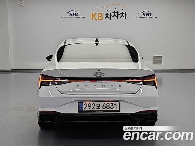 Hyundai AVANTE 2023 — photo 3