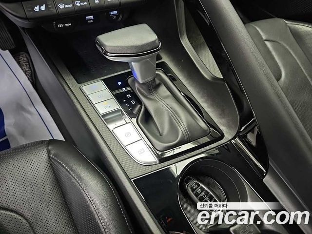 Hyundai AVANTE 2023 — photo 8