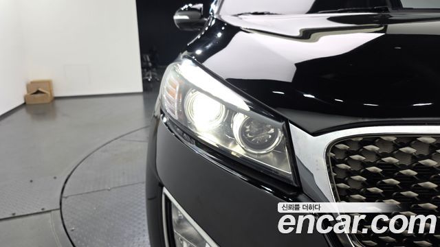 Kia Sorento 2016 — photo 8