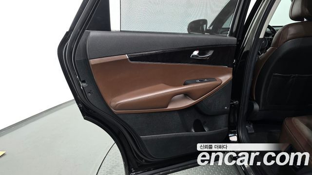 Kia Sorento 2016 — photo 15