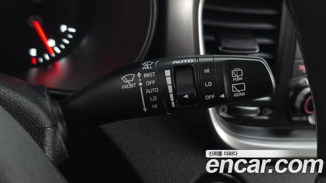Kia Sorento 2016 — photo 28