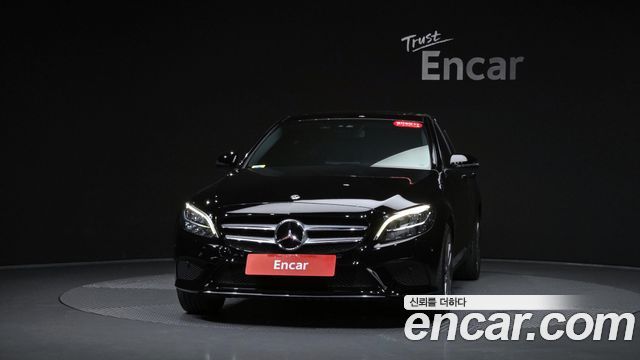 Mercedes-Benz C-Class 2020 — photo 3