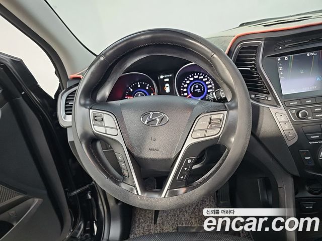 Hyundai Santafe 2015 — photo 9