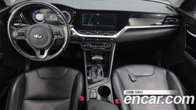Kia Niro 2021 — photo 10