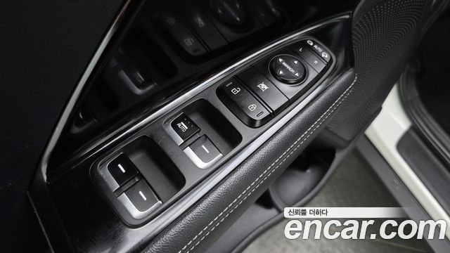 Kia Niro 2021 — photo 19
