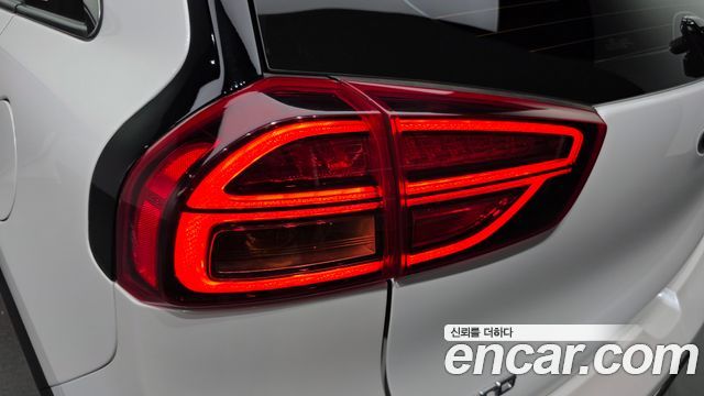 Kia Niro 2021 — photo 9
