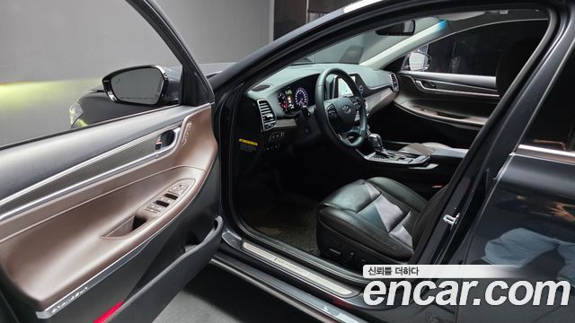 Hyundai Grandeur 2019 — photo 13