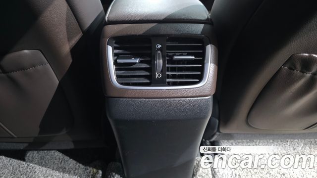 Hyundai Grandeur 2019 — photo 32