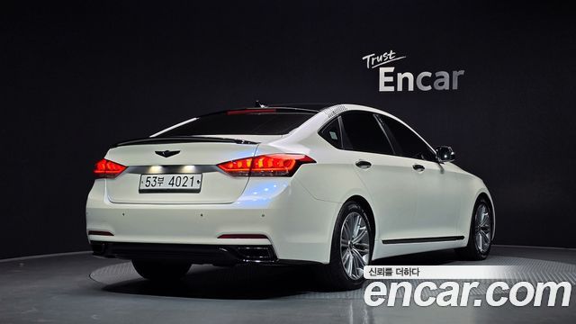 Genesis G80 2018 — photo 2