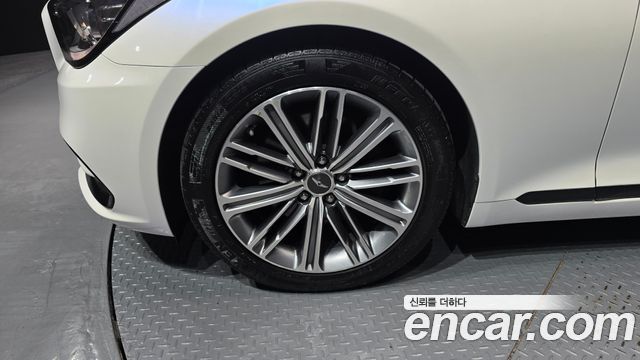 Genesis G80 2018 — photo 5