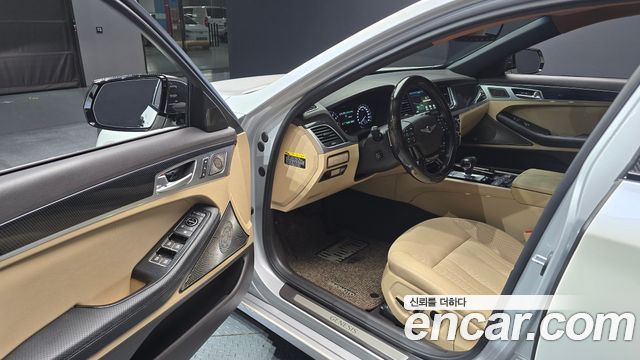 Genesis G80 2018 — photo 10