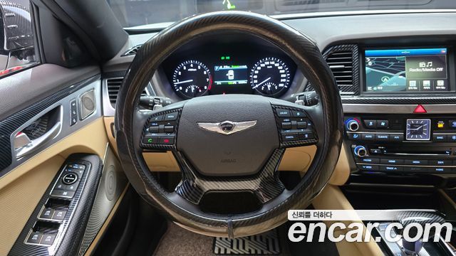 Genesis G80 2018 — photo 13