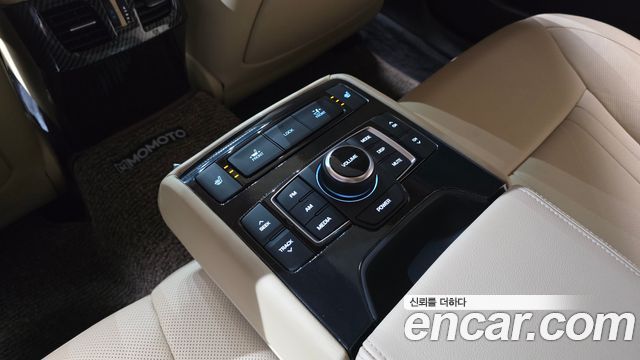 Genesis G80 2018 — photo 19