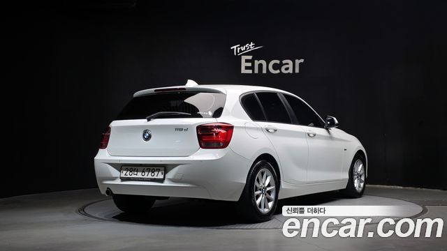 BMW 1-Series 2013 — photo 2