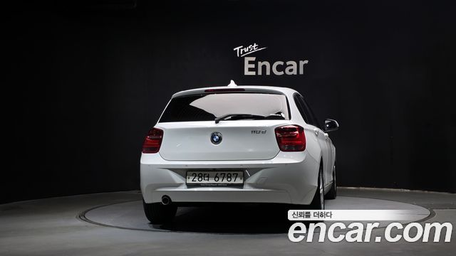 BMW 1-Series 2013 — photo 4