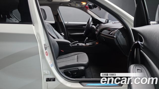 BMW 1-Series 2013 — photo 11