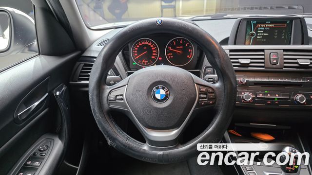 BMW 1-Series 2013 — photo 13